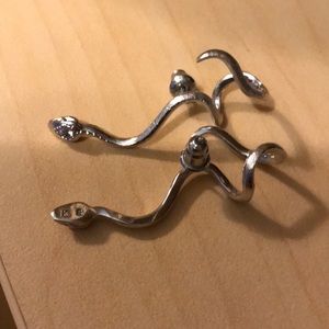 Kendra Scott snake earrings